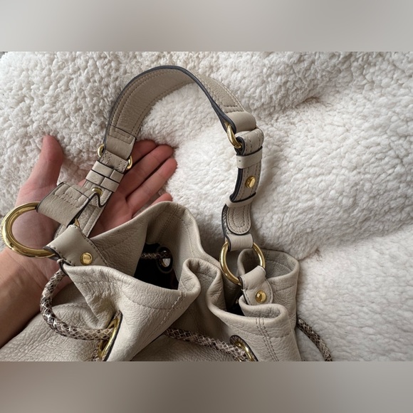 B. MAKOWSKY LEATHER BAG, METALLIC ANIMAL PRINT LEATHER TRIM, OUTSIDE POCKETS VGC - Picture 16 of 16